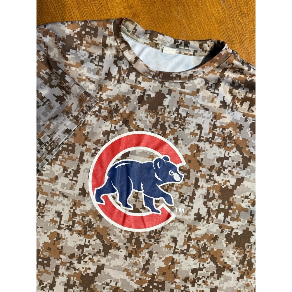 Chicago Cubs Magellan Corporation SGA Digital Camouflage Camo T-Shirt Shirt XL